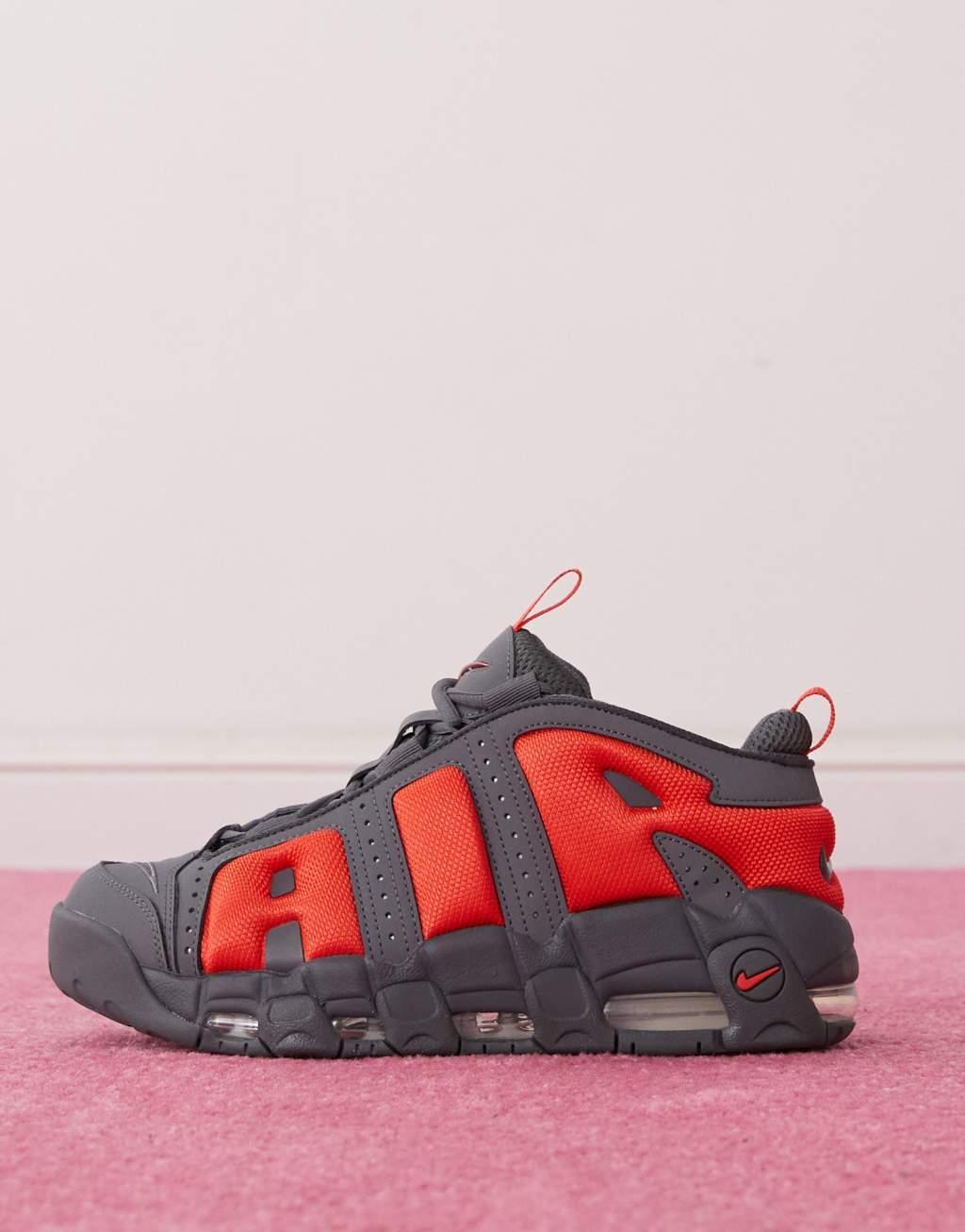 Nike Air More Uptempo Low sneakers in gray and red Product Image