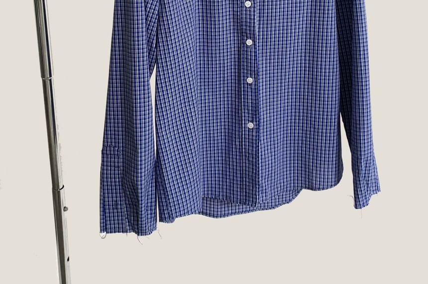 Long-Sleeve Plaid Shirt Product Image