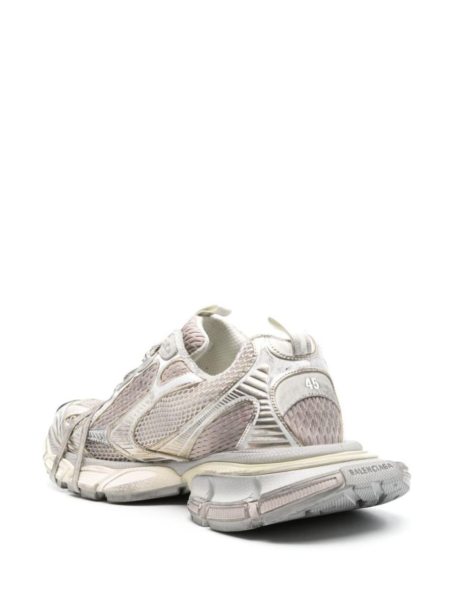 BALENCIAGA Sneakers In White Product Image