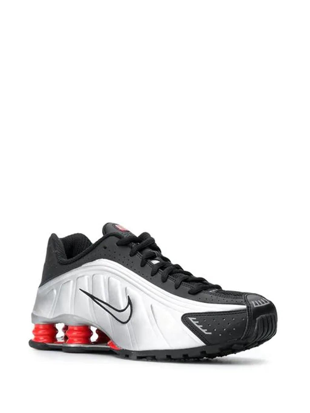 NIKE Shox R4 Trainers In Silver Product Image