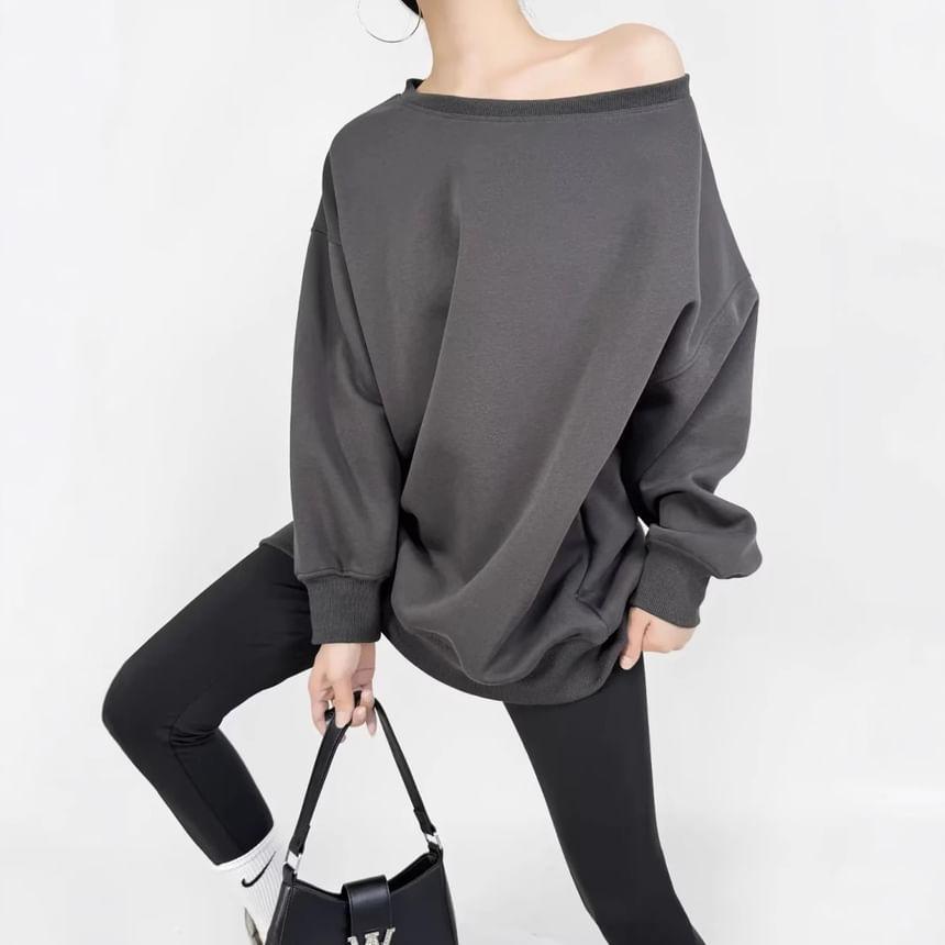 One Shoulder Plain Pullover Product Image