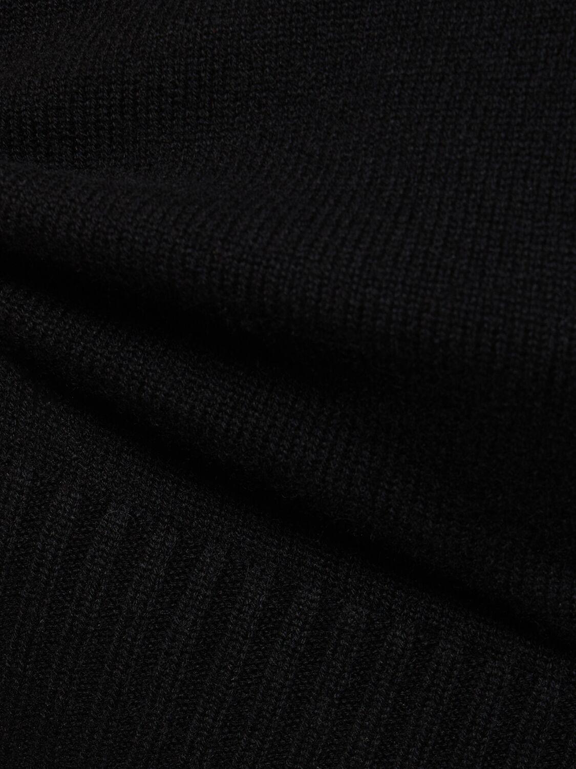 Angri Rib Knit Wool Crop Sweater In Black Product Image