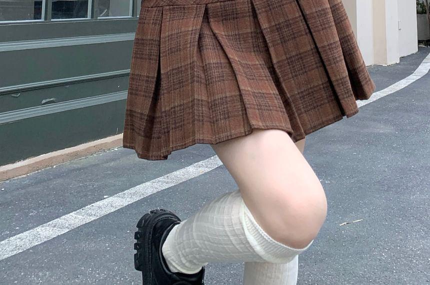 High Waist Plaid Pleated Mini A-Line Skirt Product Image