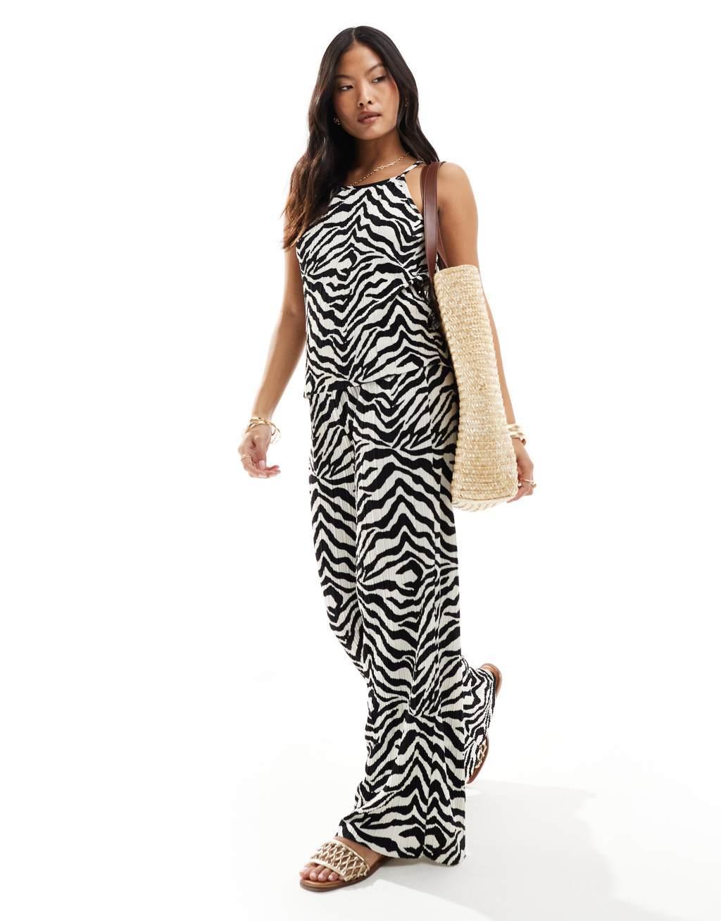 JDY Petite plisse tank top in black & white zebra print - part of a set Product Image