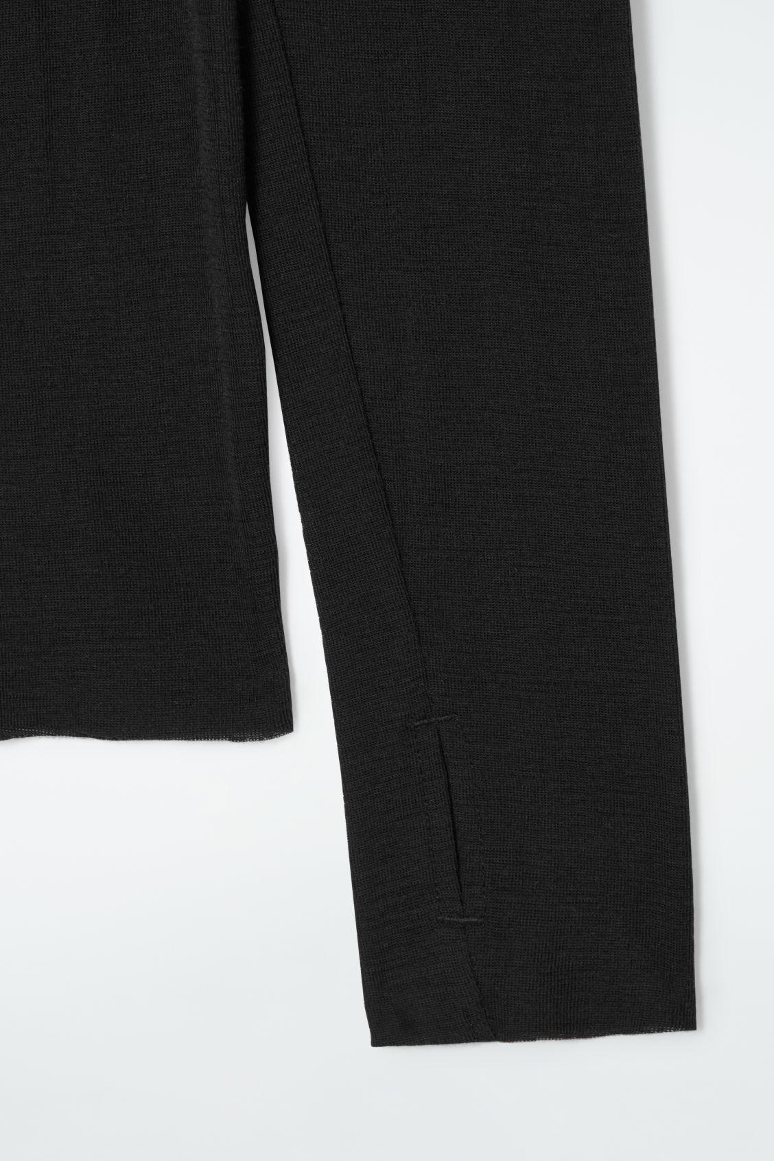 Sweaters In Black Product Image