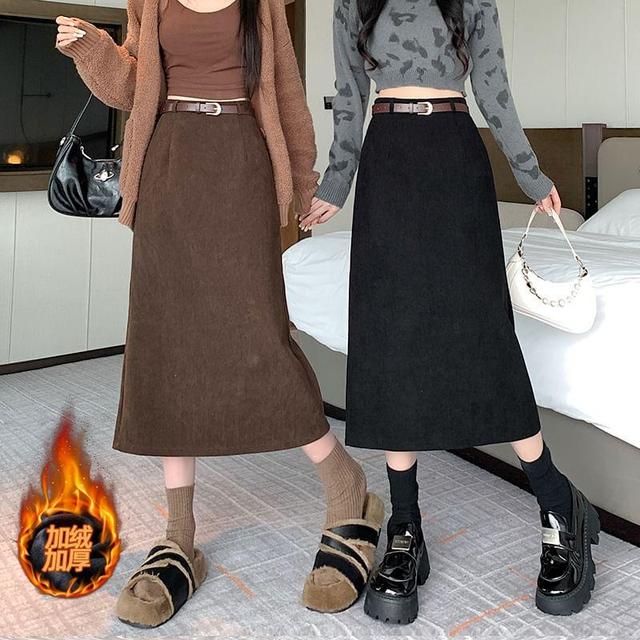 High Rise Plain Fleece-Lined Corduroy Midi A-Line Skirt Product Image