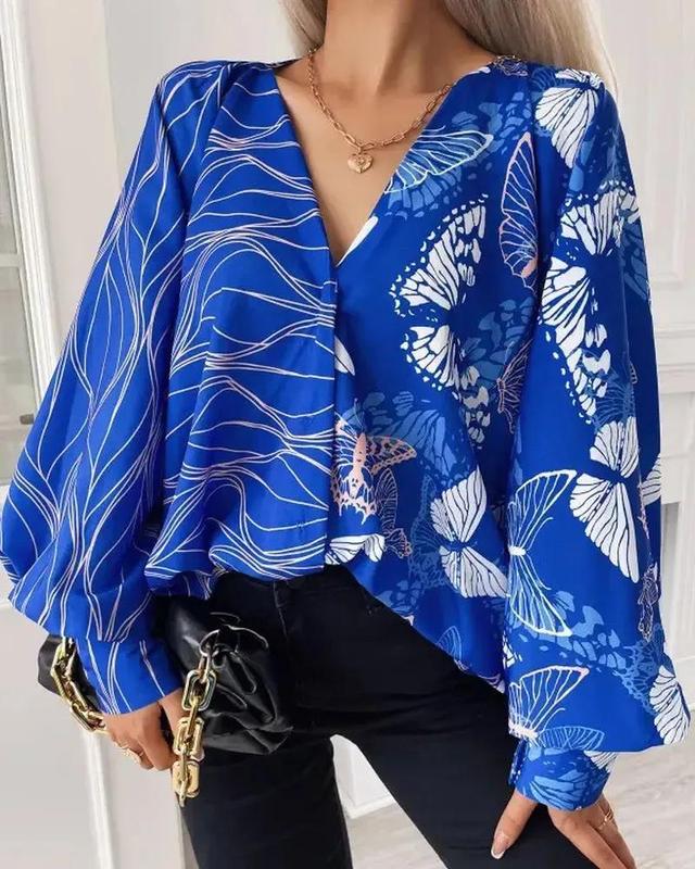 Olivia Mark – Color Block Butterfly Print Batwing Top Product Image