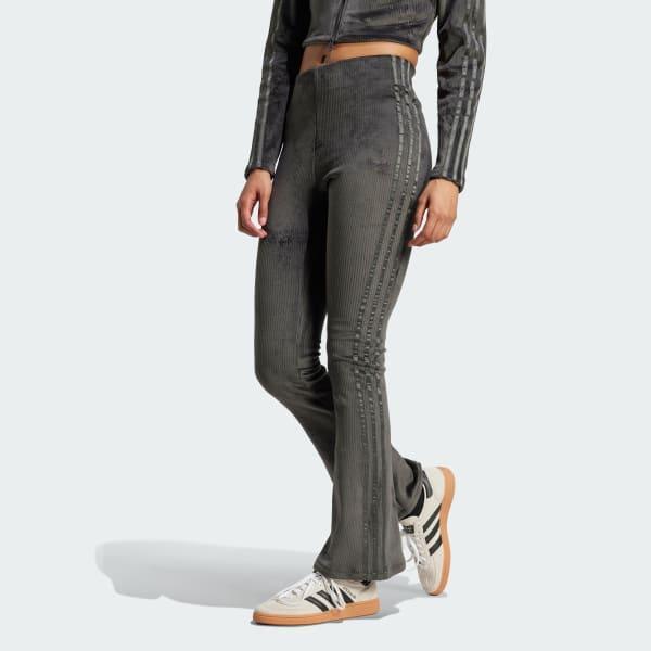 Rib Flared Leggings Product Image