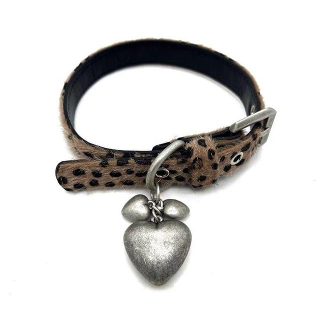 Heart Pendant Buckled Choker Product Image