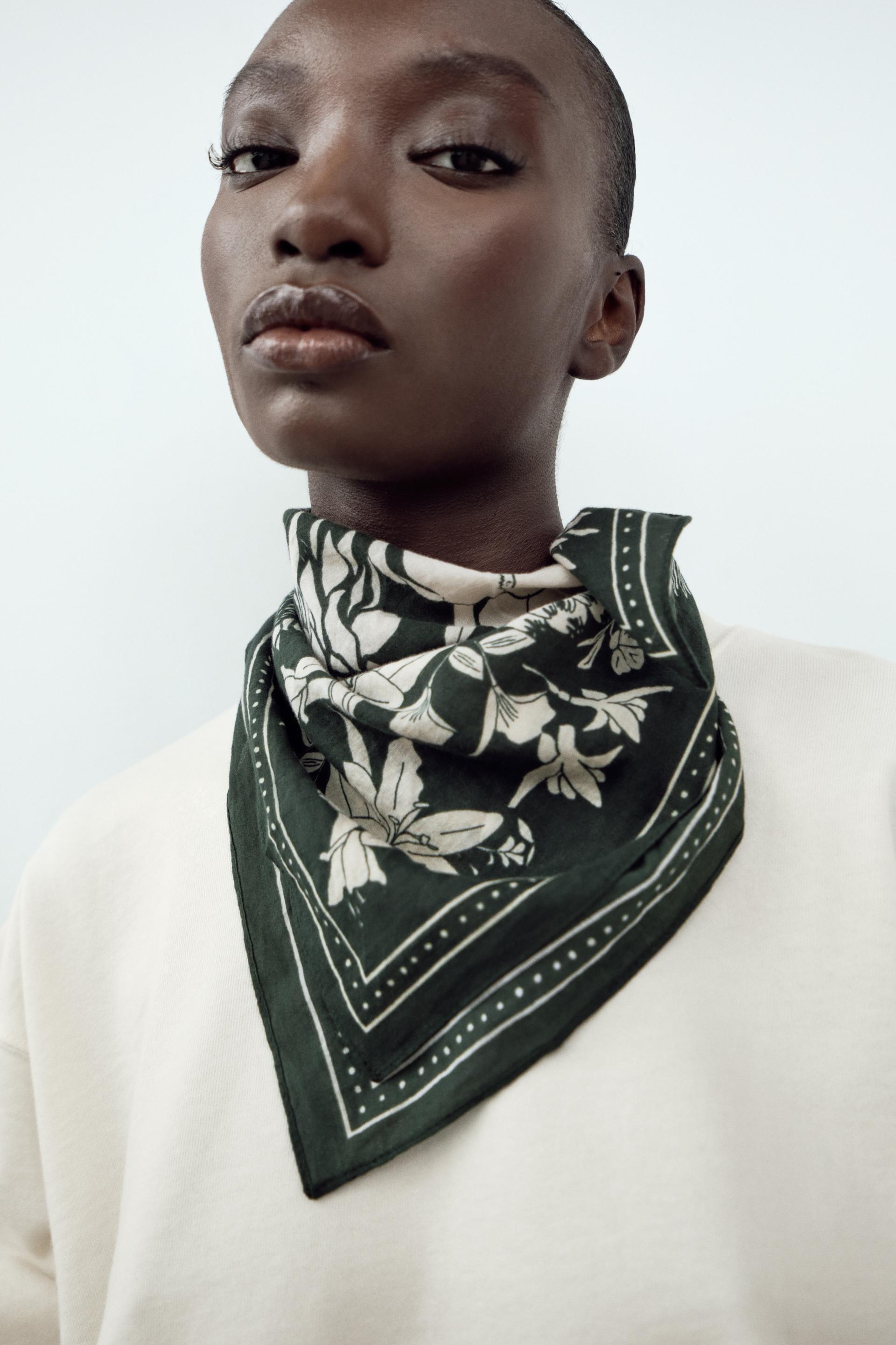 PRINTED COTTON SCARF Product Image