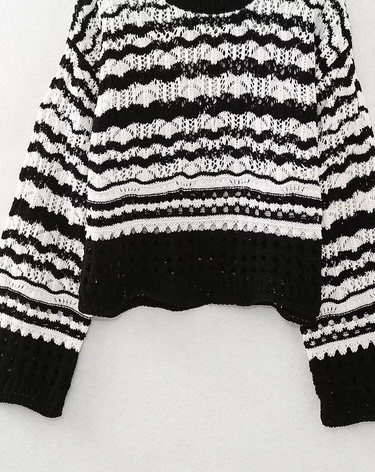 Crew Neck Striped Sweater Product Image