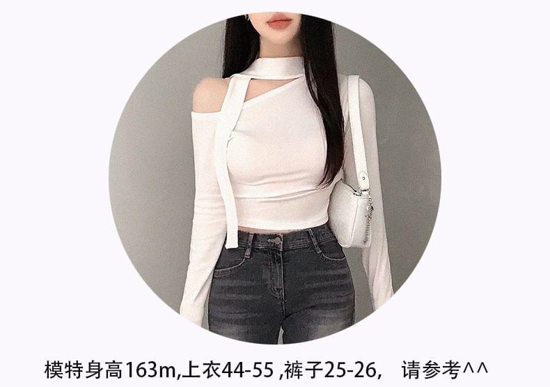 Long-Sleeve Cold-Shoulder Plain T-Shirt Product Image