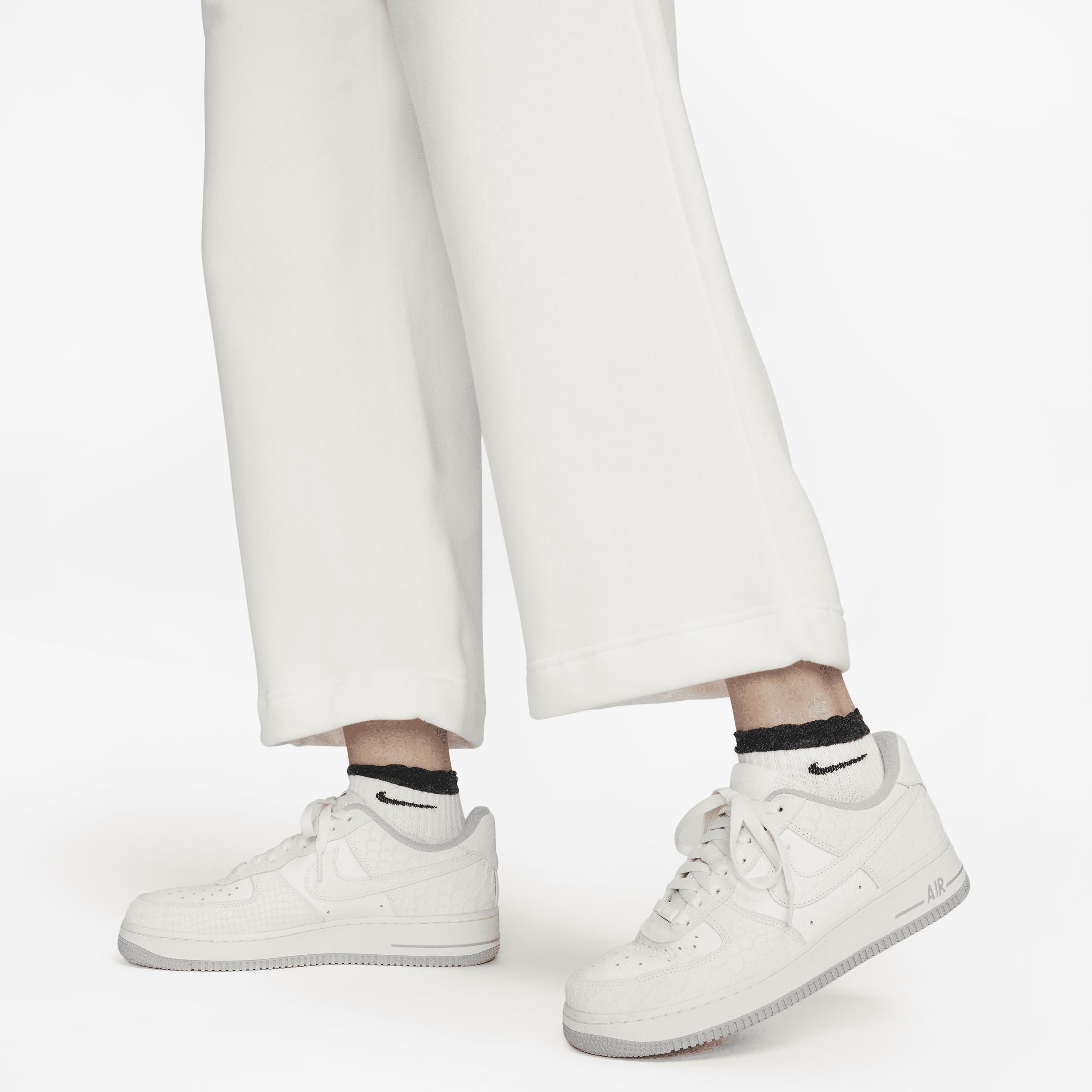 Nike Sportswear Phoenix Fleece Women's High-Waisted Cropped Sweatpants Product Image