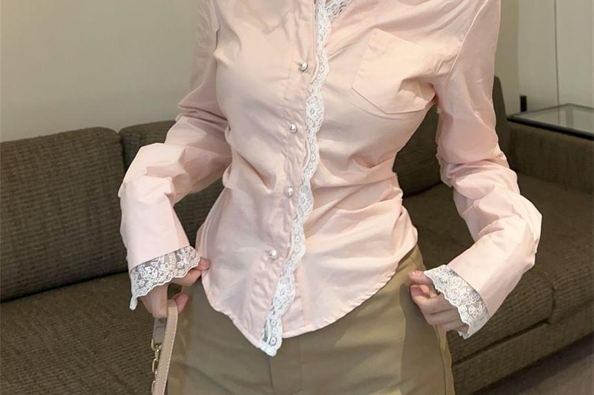 Long-Sleeve V-Neck Collared Lace Trim Ruched Button-Up Crop Blouse Product Image