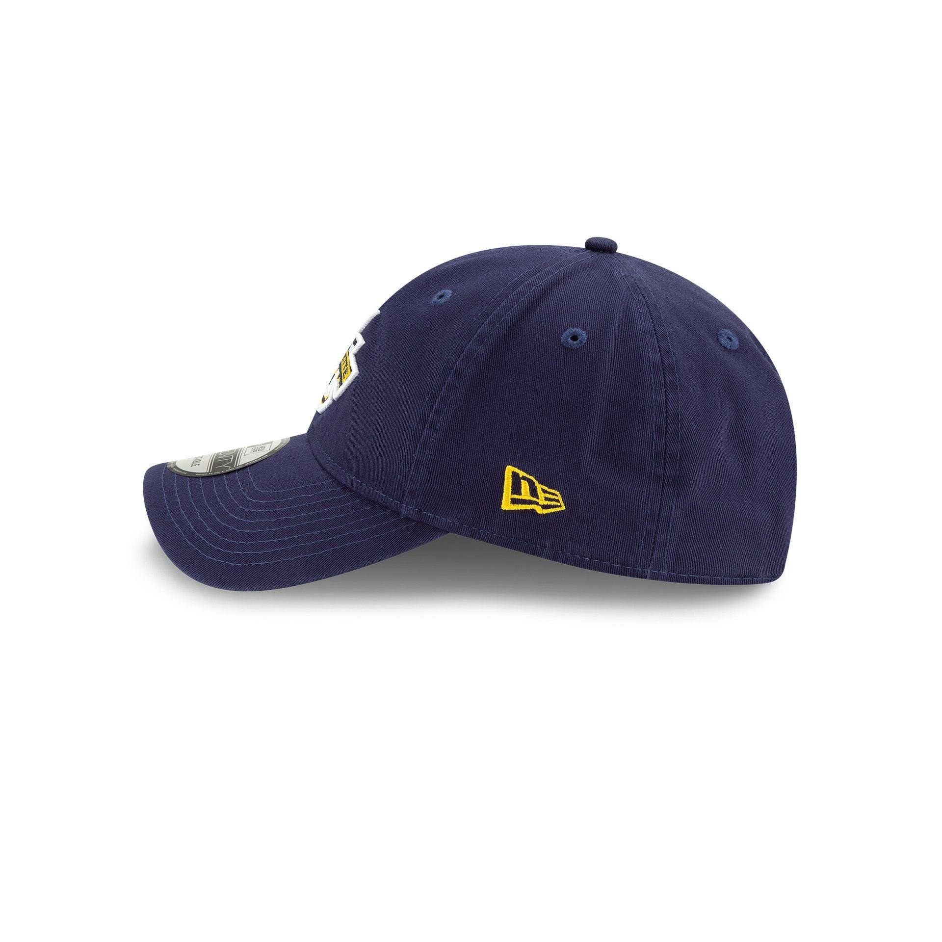 Marquette Eagles Navy 9TWENTY Adjustable Hat Male Product Image