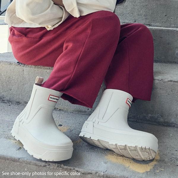 Womens Hunter Wales Rain Boot - Whitby Sand Product Image