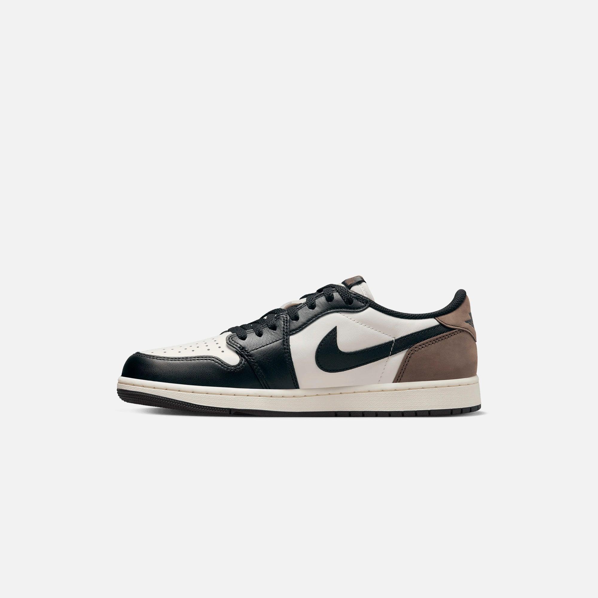 Jordan Air Jordan 1 Low OG - White / Black / Palomino Male Product Image