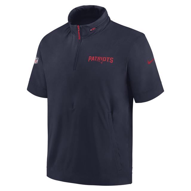 Chicago Bears Sideline Coach Nike Mens NFL 1/2-Zip Short-Sleeve Hooded Jacket Product Image