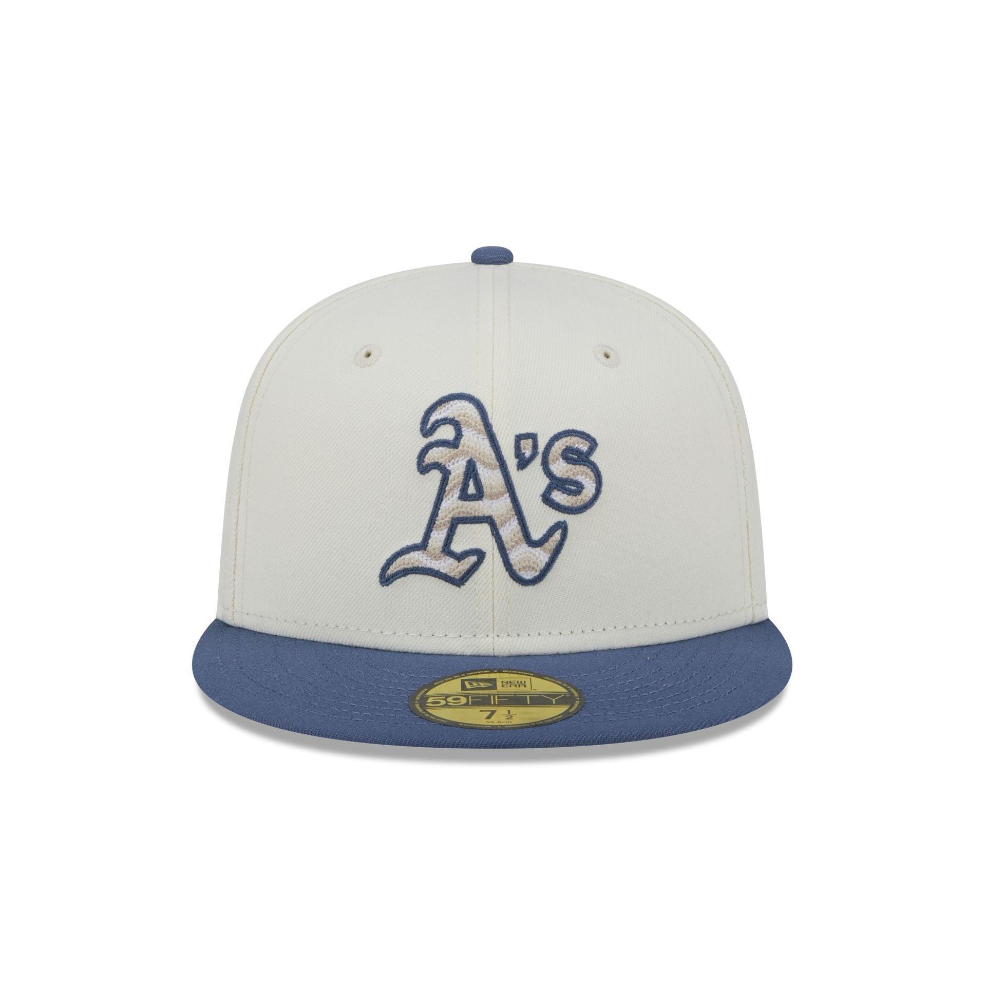 Oakland Athletics Wavy Chainstitch 59FIFTY Fitted Hat Male Product Image