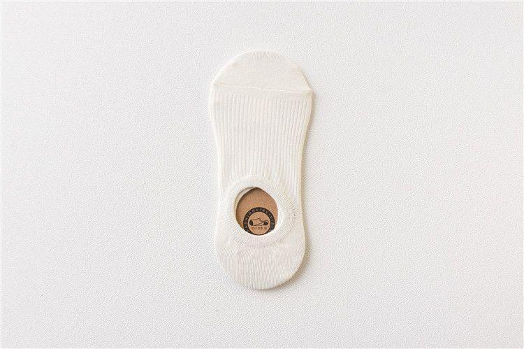 Plain No Show Socks Product Image