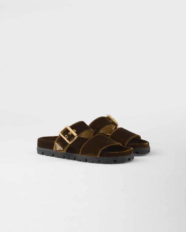 Velvet slides Product Image