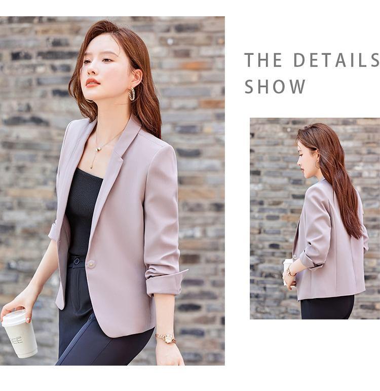 Lapelled Plain Single Breasted Blazer Product Image