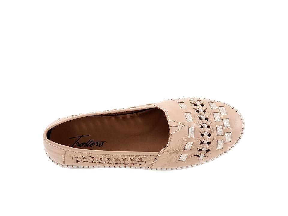 Trotters Rory (Nude Gold) Women's Shoes Product Image