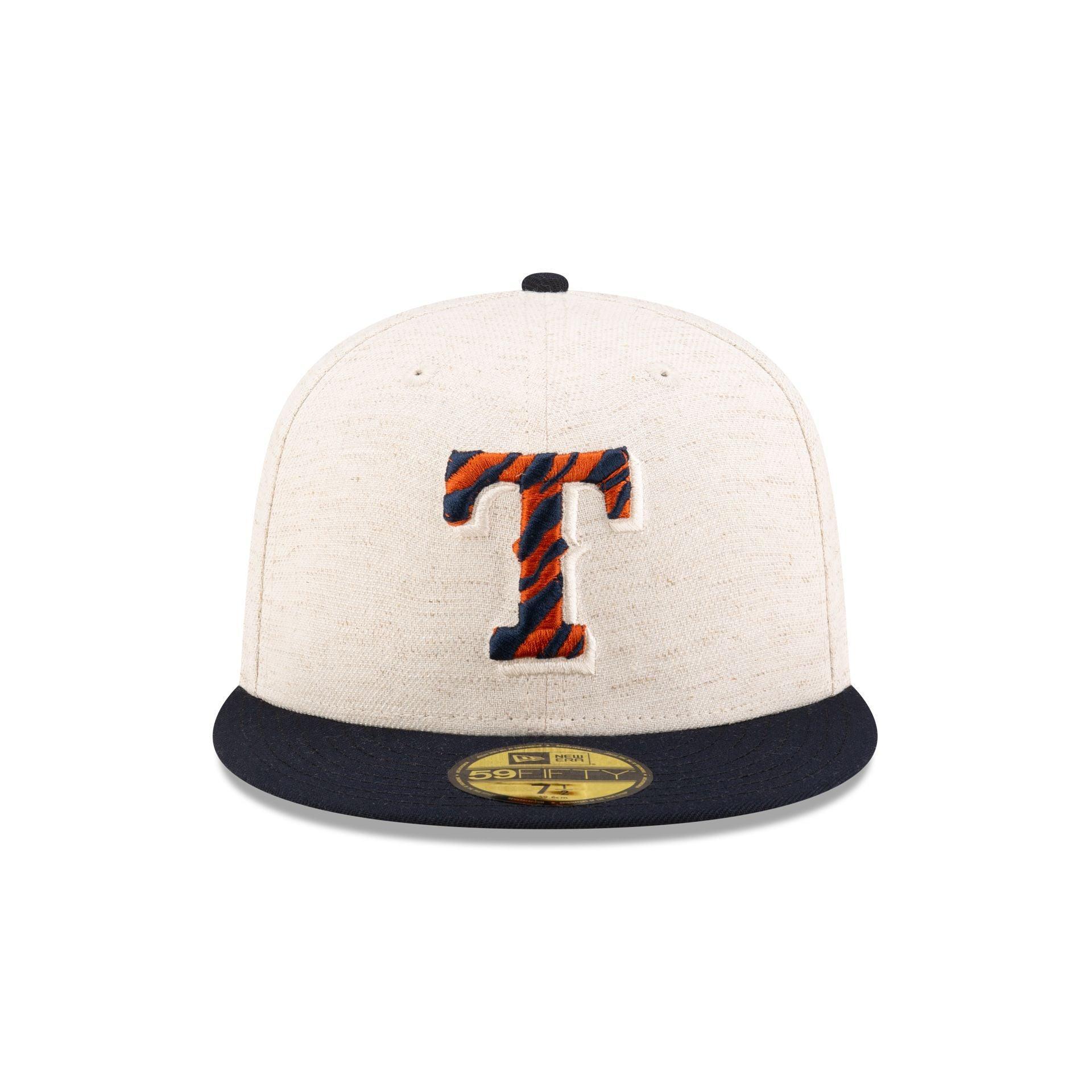 Just Caps Animal Fill Texas Rangers 59FIFTY Fitted Hat Male Product Image