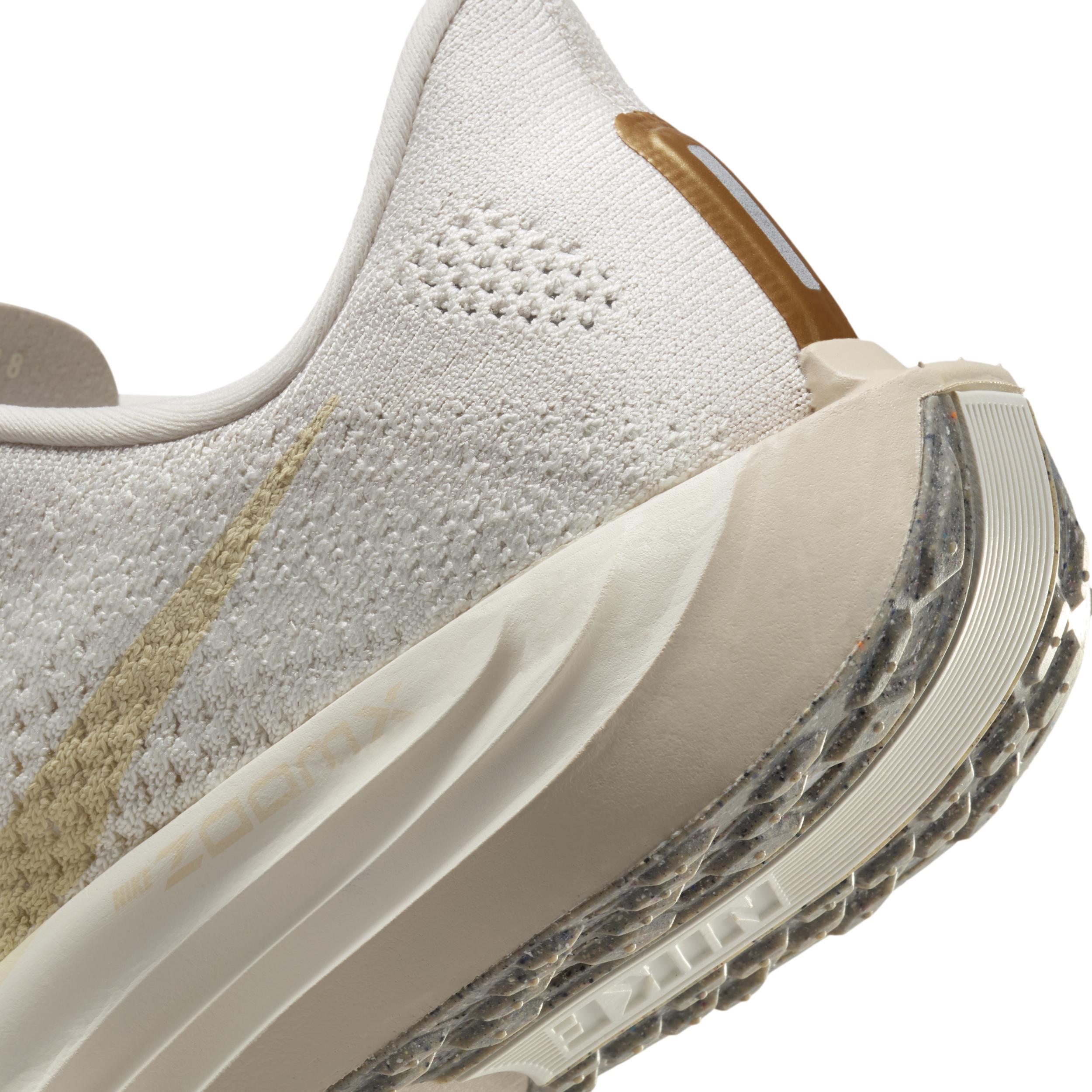 Nike Women's Pegasus Plus Road Running Shoes Product Image