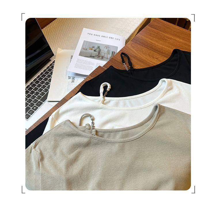 Long-Sleeve Asymmetrical Neck Cold-Shoulder Plain Tee Product Image