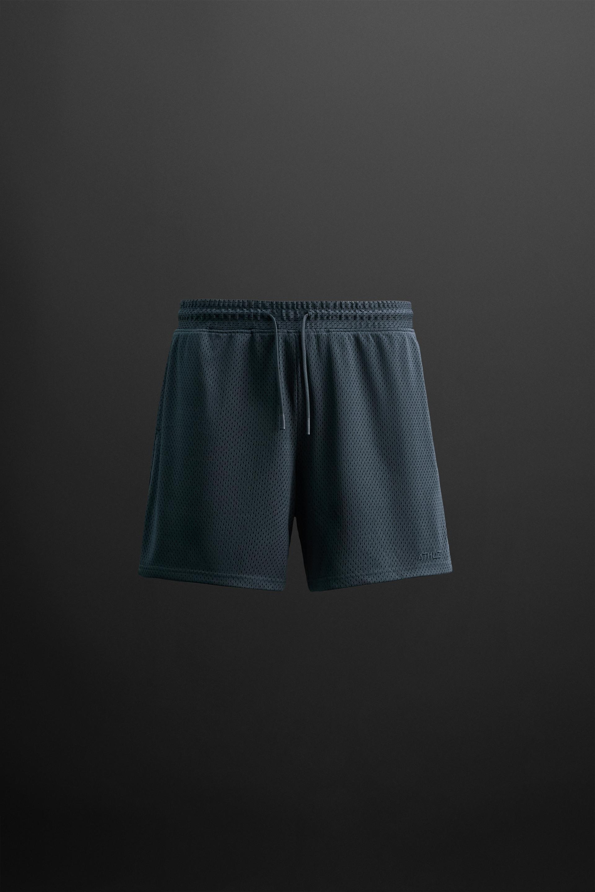 MESH TEXTURED SHORTS Product Image