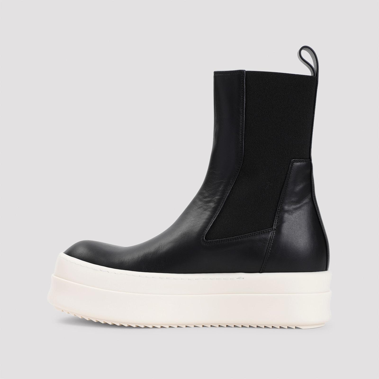 Mega Bumper Beatle Boots In Black Product Image