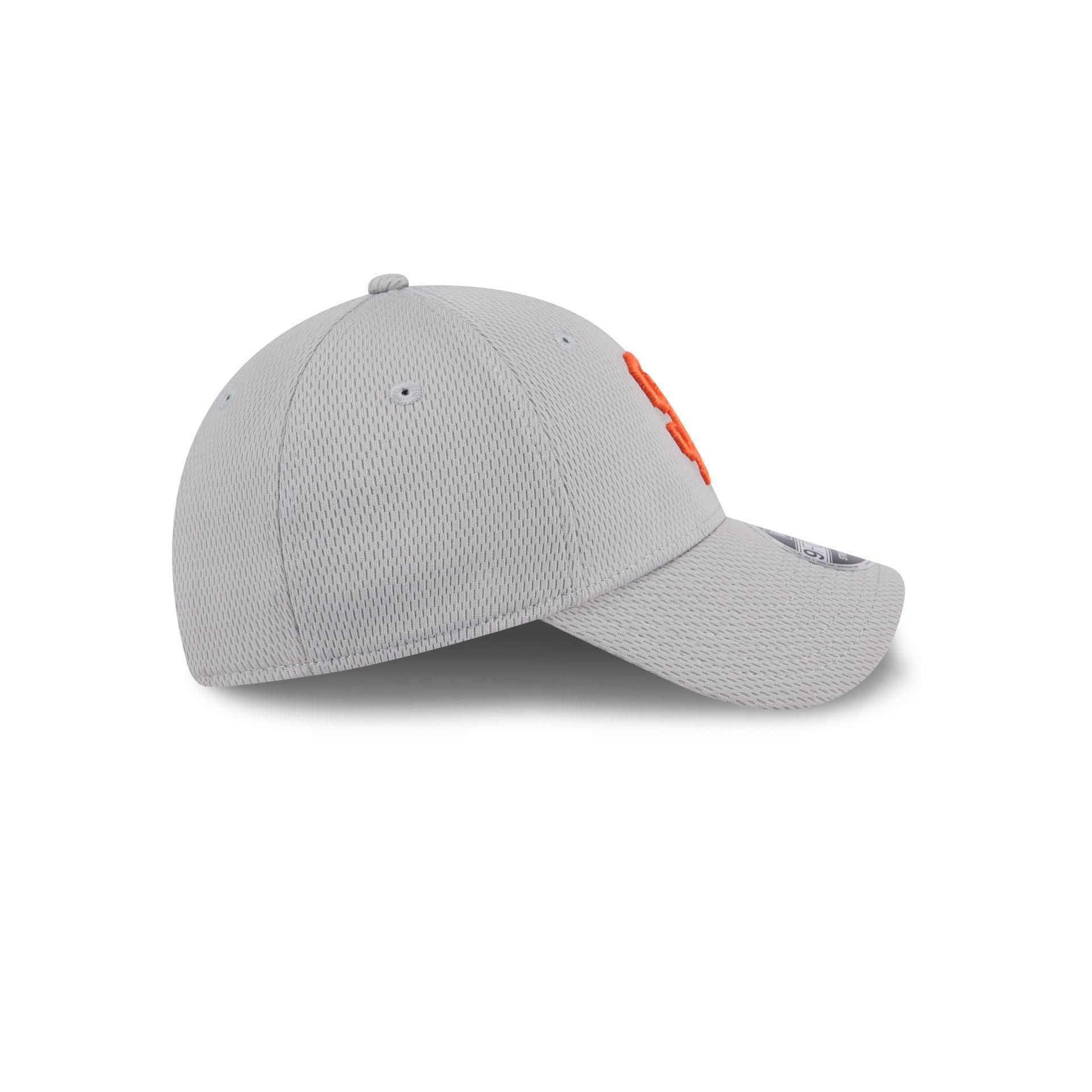 San Francisco Giants Gray 9FORTY Stretch-Snap Hat Male Product Image