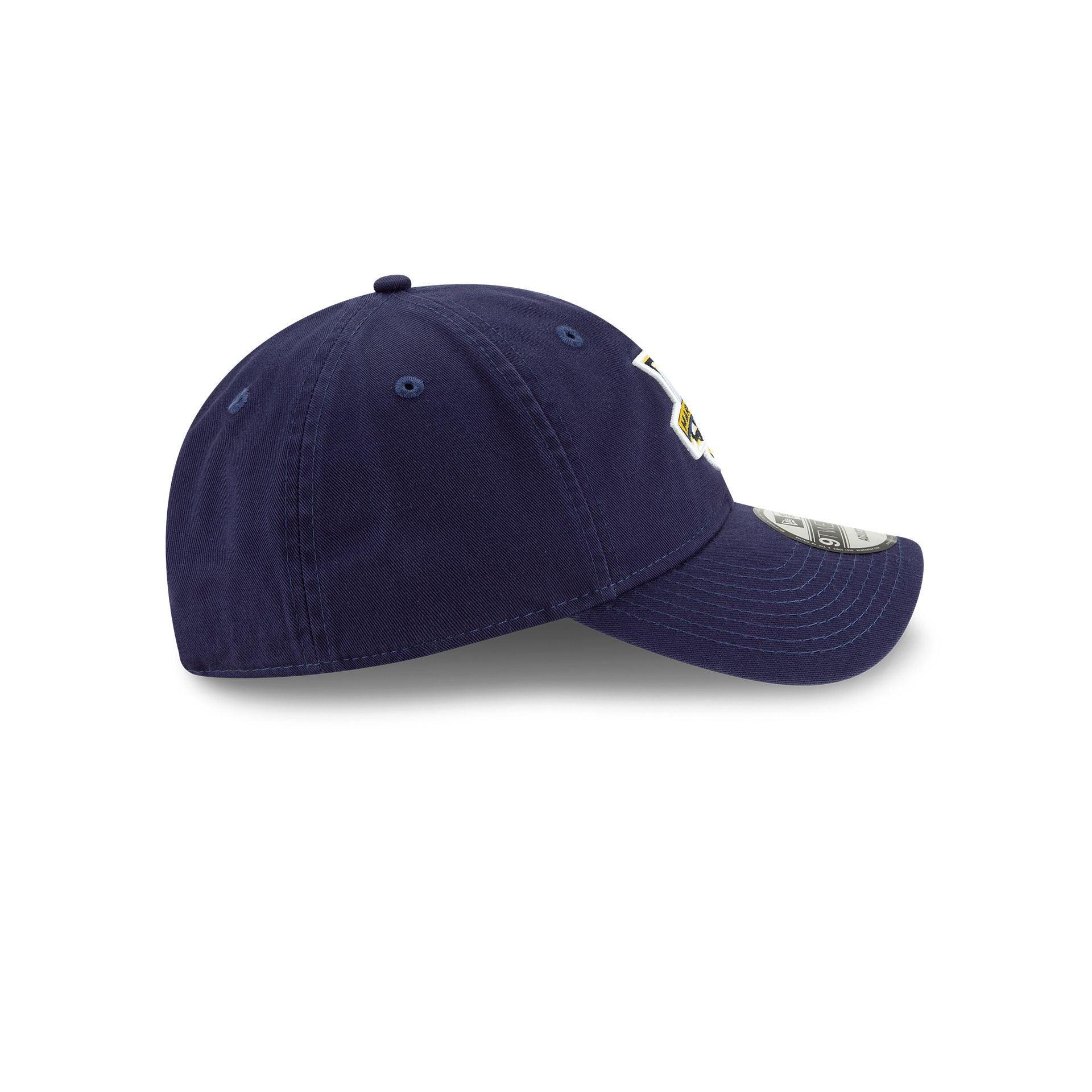 Marquette Eagles Navy 9TWENTY Adjustable Hat Male Product Image