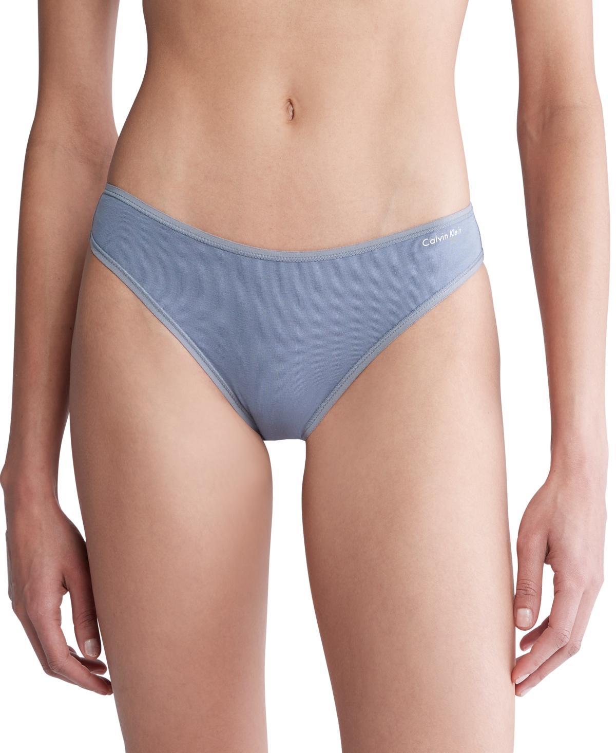 Womens Calvin Klein Form Bikini Panty QD3644 Product Image