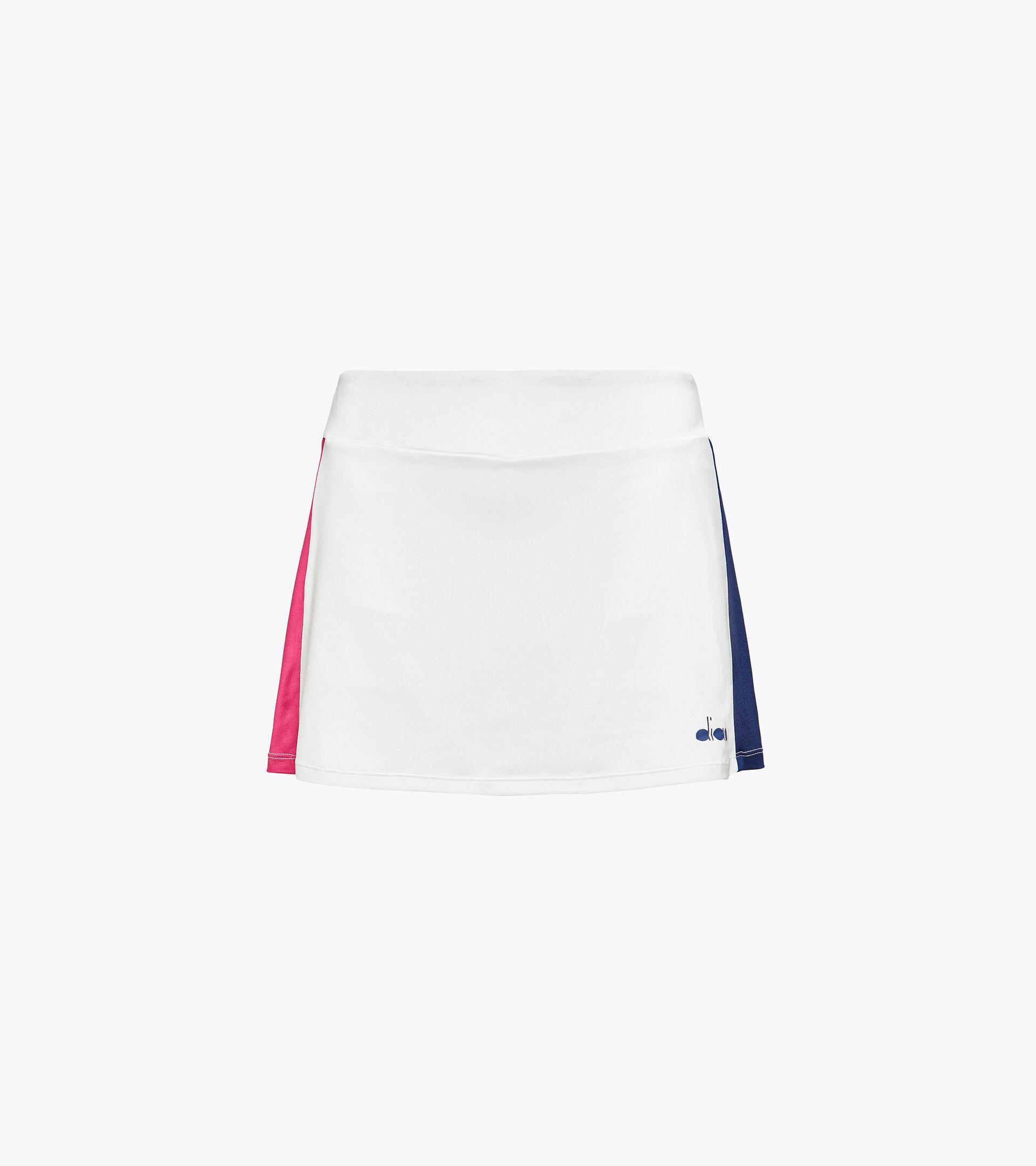 L. CORE SKIRT Product Image