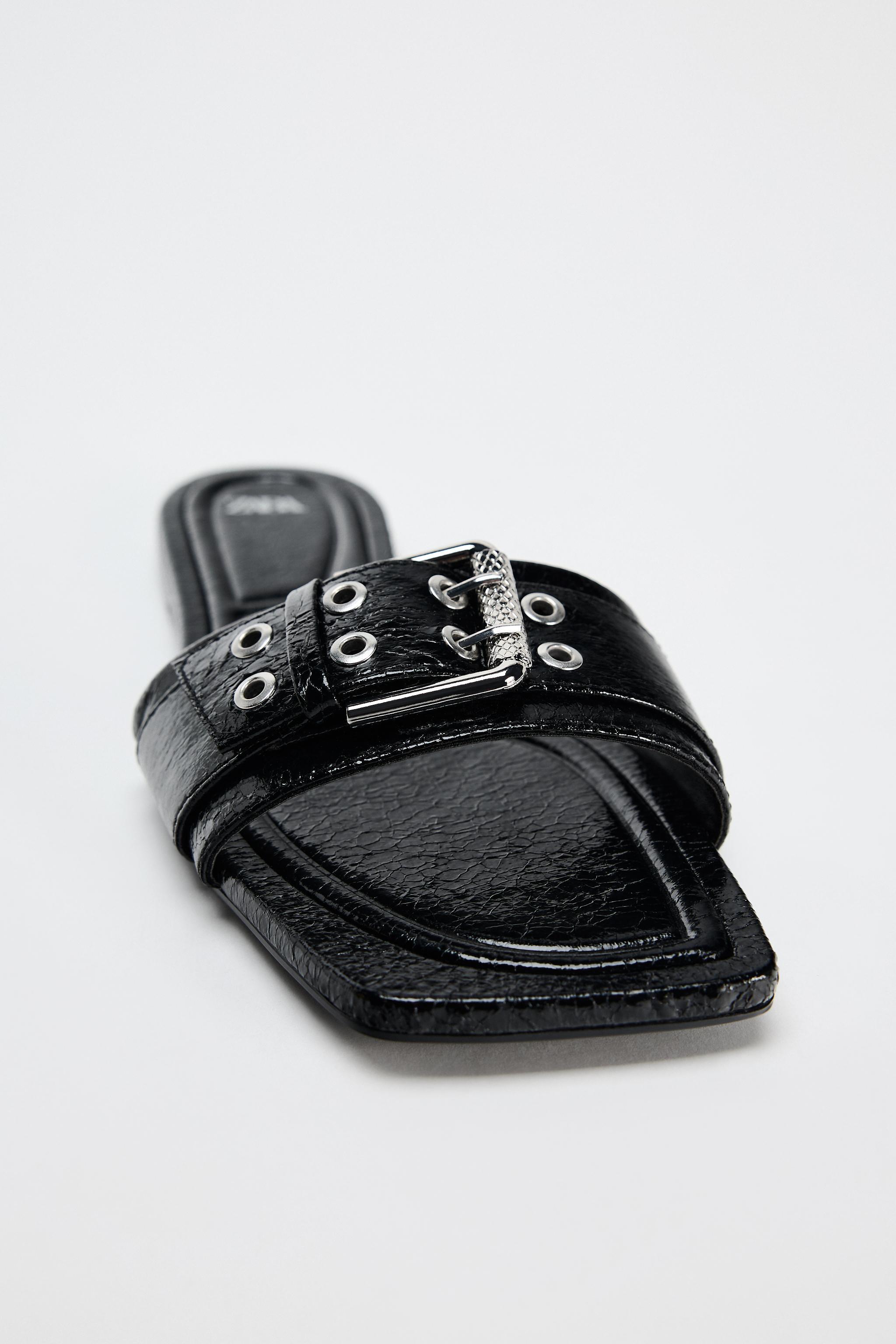 LOW HEELED SANDALS WITH BUCKLE Product Image