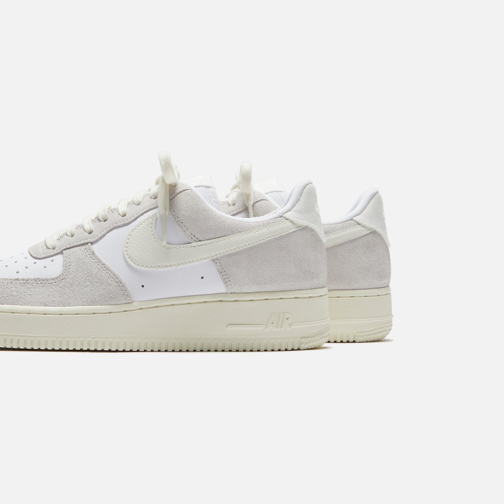 Nike Air Force 1 LV8 - White / Sail / Platinum Tint Male Product Image