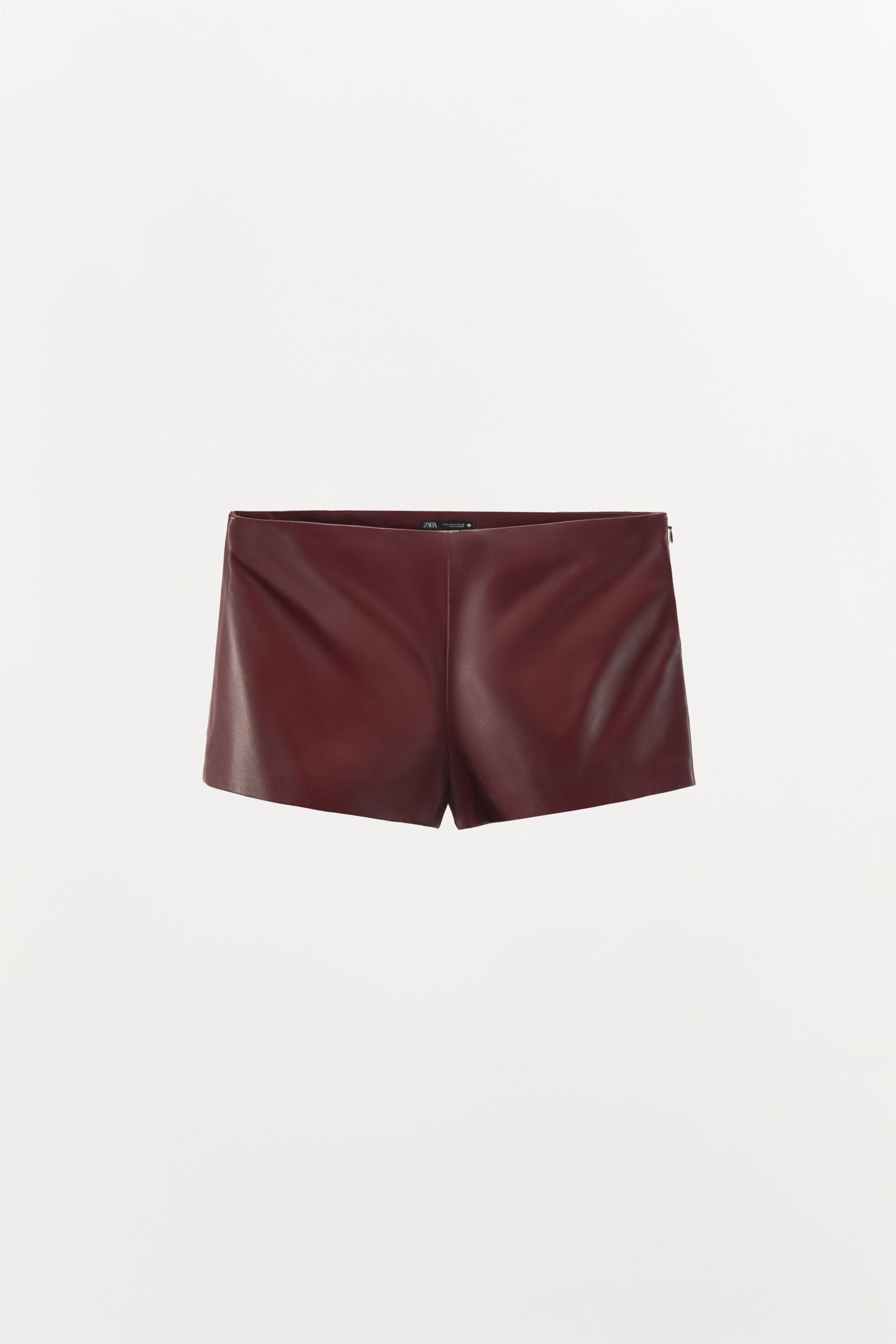 100% LEATHER SHORTS Product Image