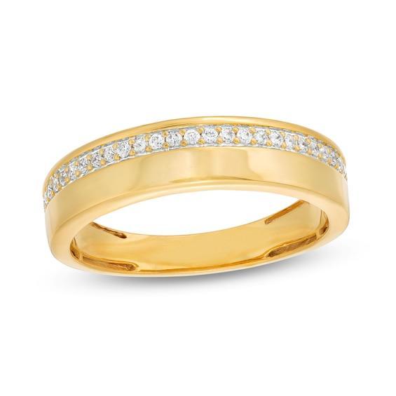 Men's 1/4 CT. T.w. Diamond Wedding Band in 10K Gold Product Image