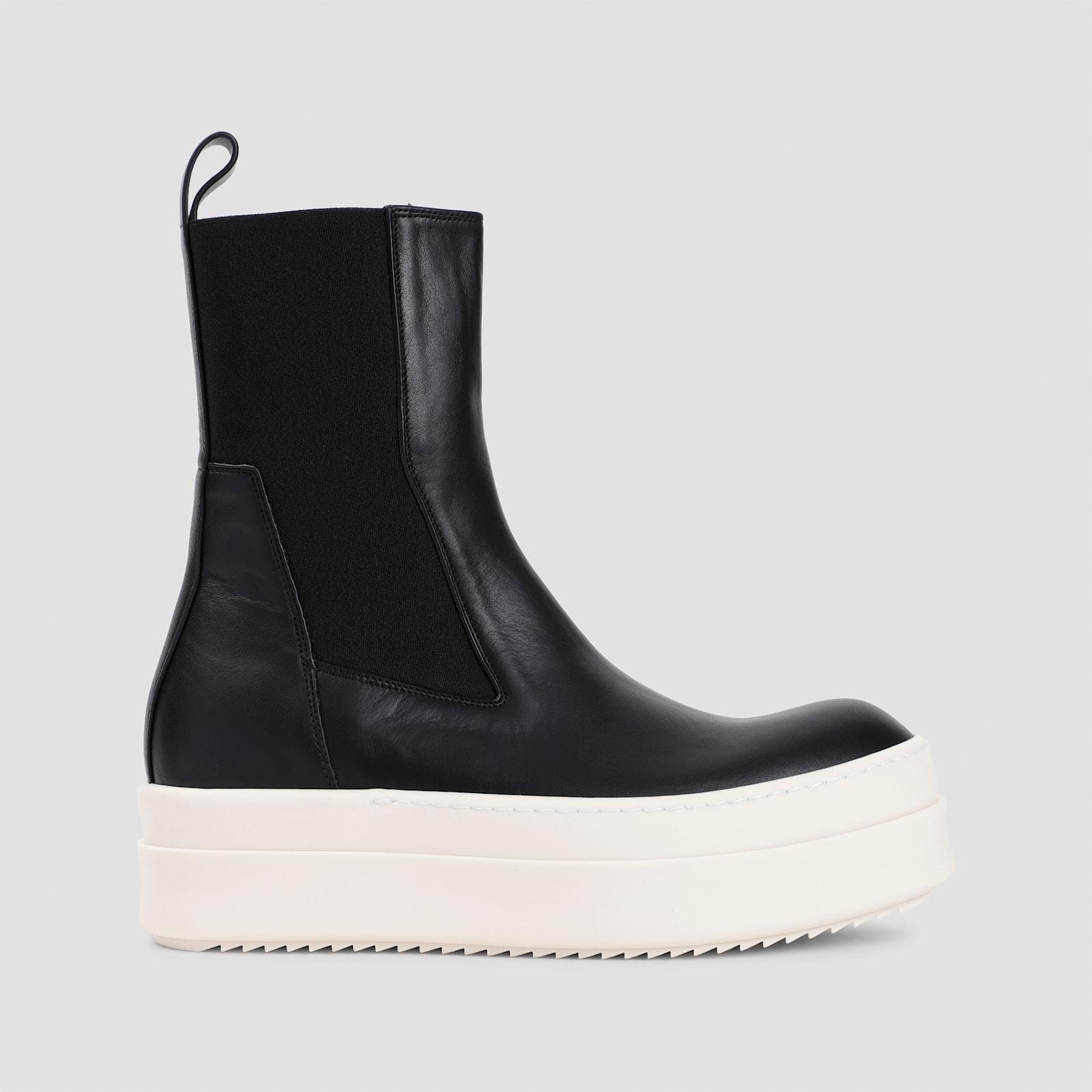 Mega Bumper Beatle Boots In Black Product Image