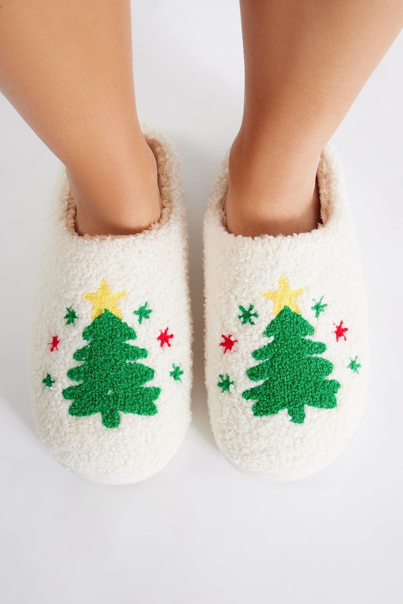 Be Merry Slippers - Green/combo Product Image