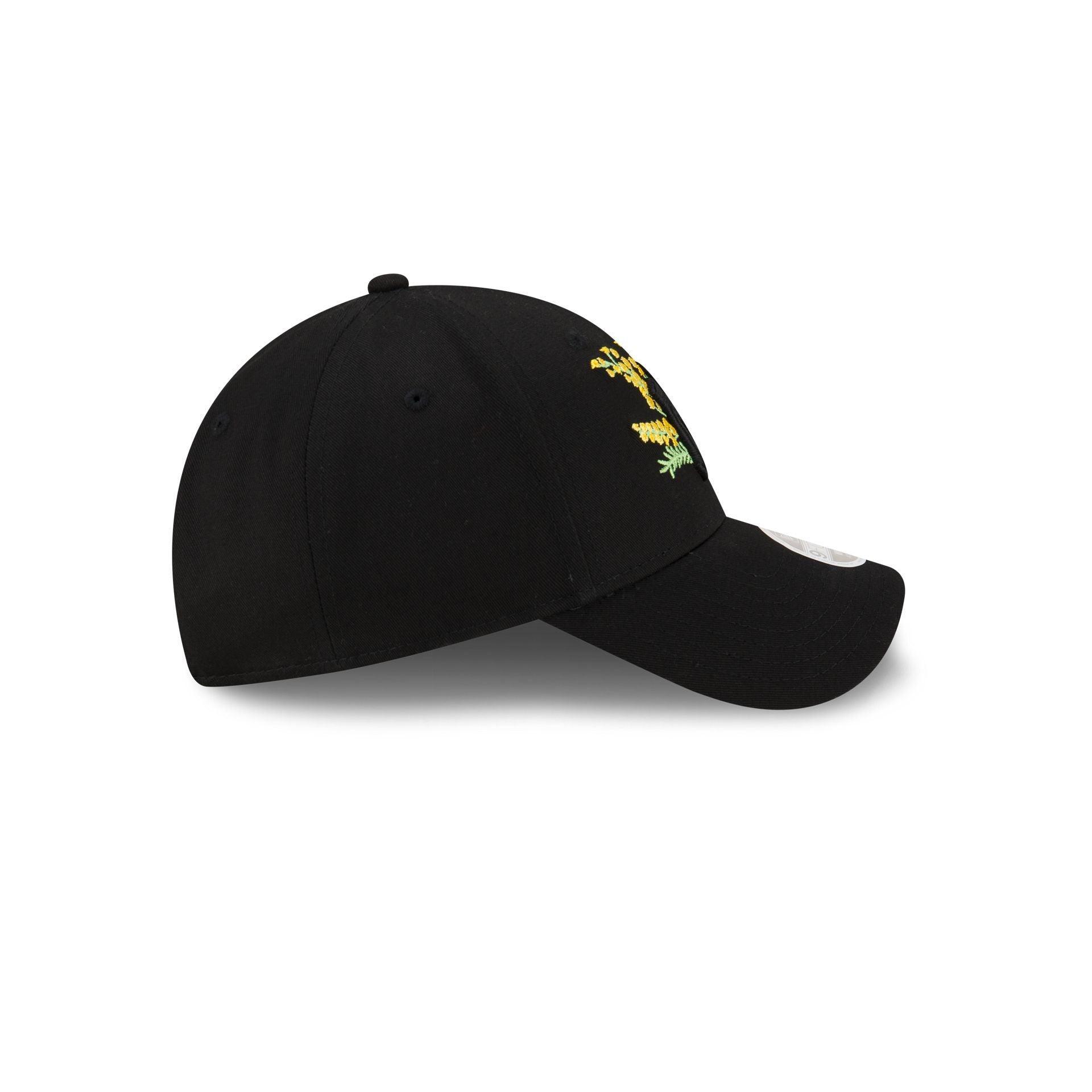 Boston Red Sox 2024 Clubhouse 9FORTY Stretch-Snap Hat Male Product Image