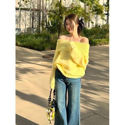 Off-Shoulder Plain Knit Top Product Image