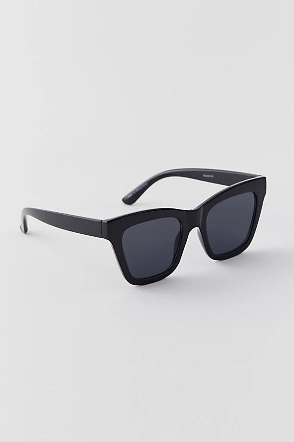 Urban Outfitters UO Essential Oversized Sunglasses Womens at Urban Outfitters Product Image