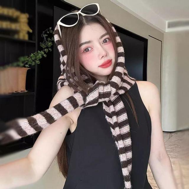 Striped Knit Scarf Product Image