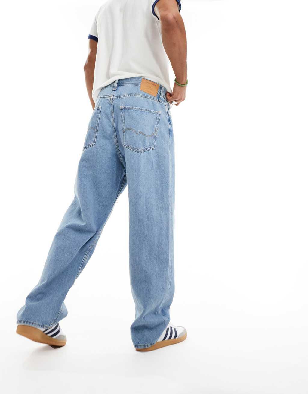 Jack & Jones Alex baggy jeans in light blue Product Image