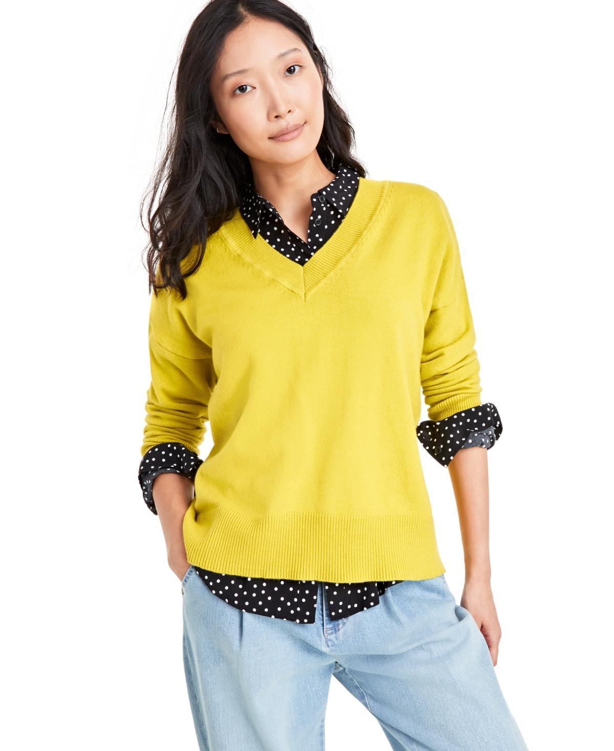 On 34th Womens V-Neck Dropped-Shoulder Sweater, Created for Macys Product Image