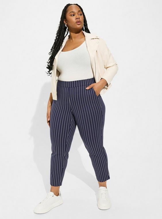 High-Rise TAPERED Pull-On Relaxed Taper Luxe Ponte Pant product image