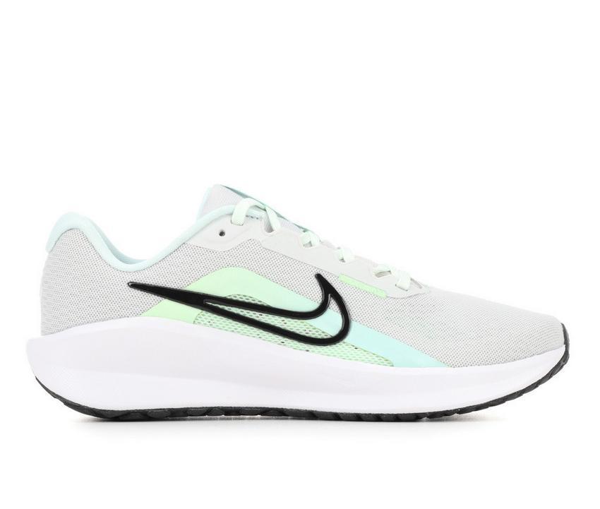 Women's Nike Downshifter 13 Running Shoes Product Image